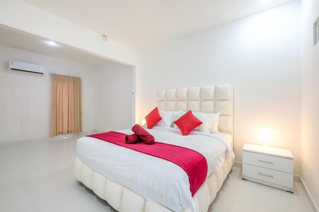 Luxury Minimalist White Angel In