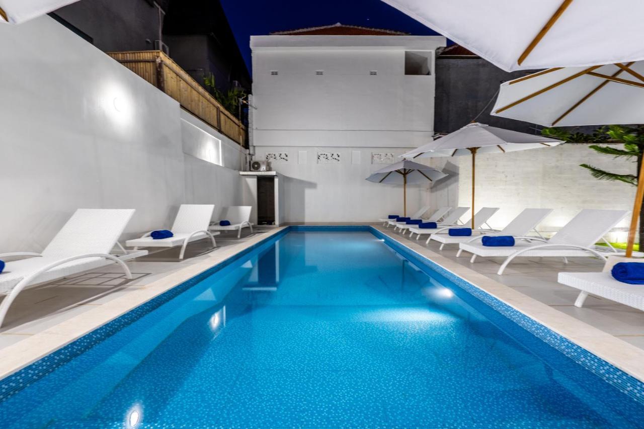 Luxury Minimalist White Angel In Villa Seminyak (Bali)
