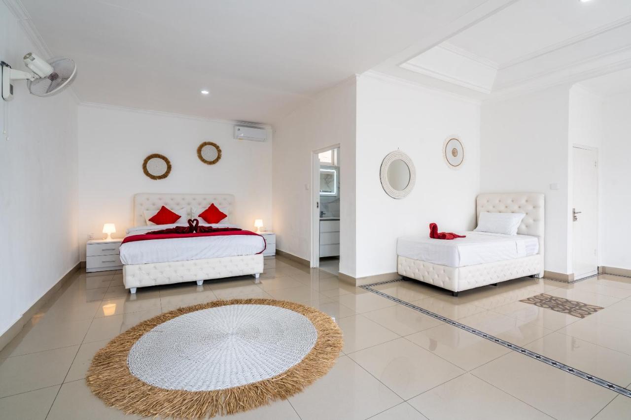Luxury Minimalist White Angel In Seminyak (Bali)