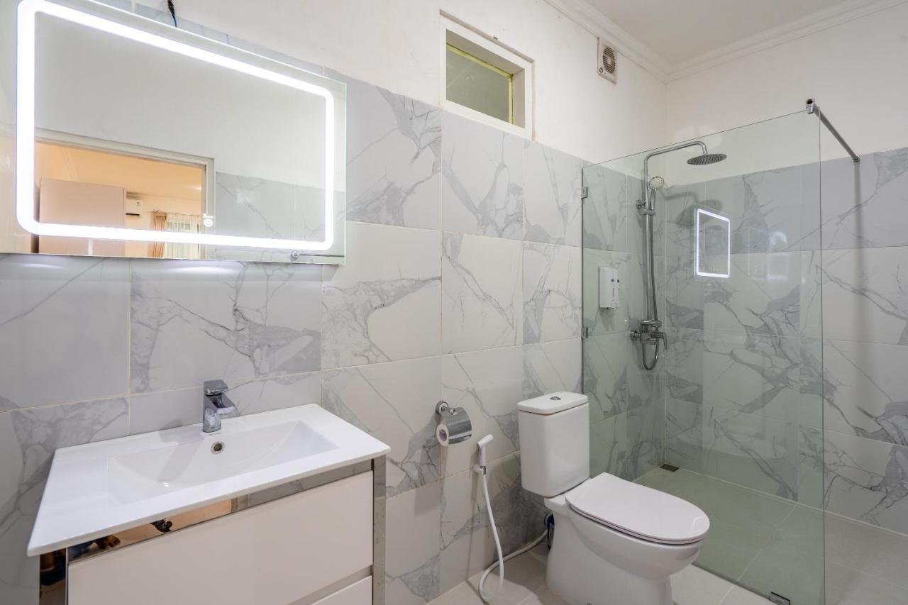 Luxury Minimalist White Angel In *