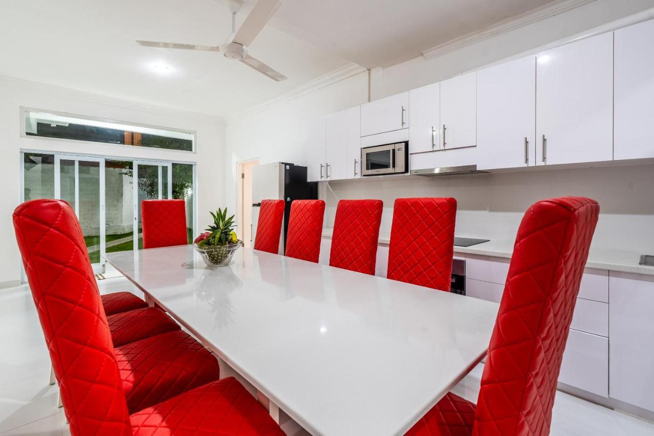 Villa Luxury Minimalist White Angel In Seminyak (Bali)